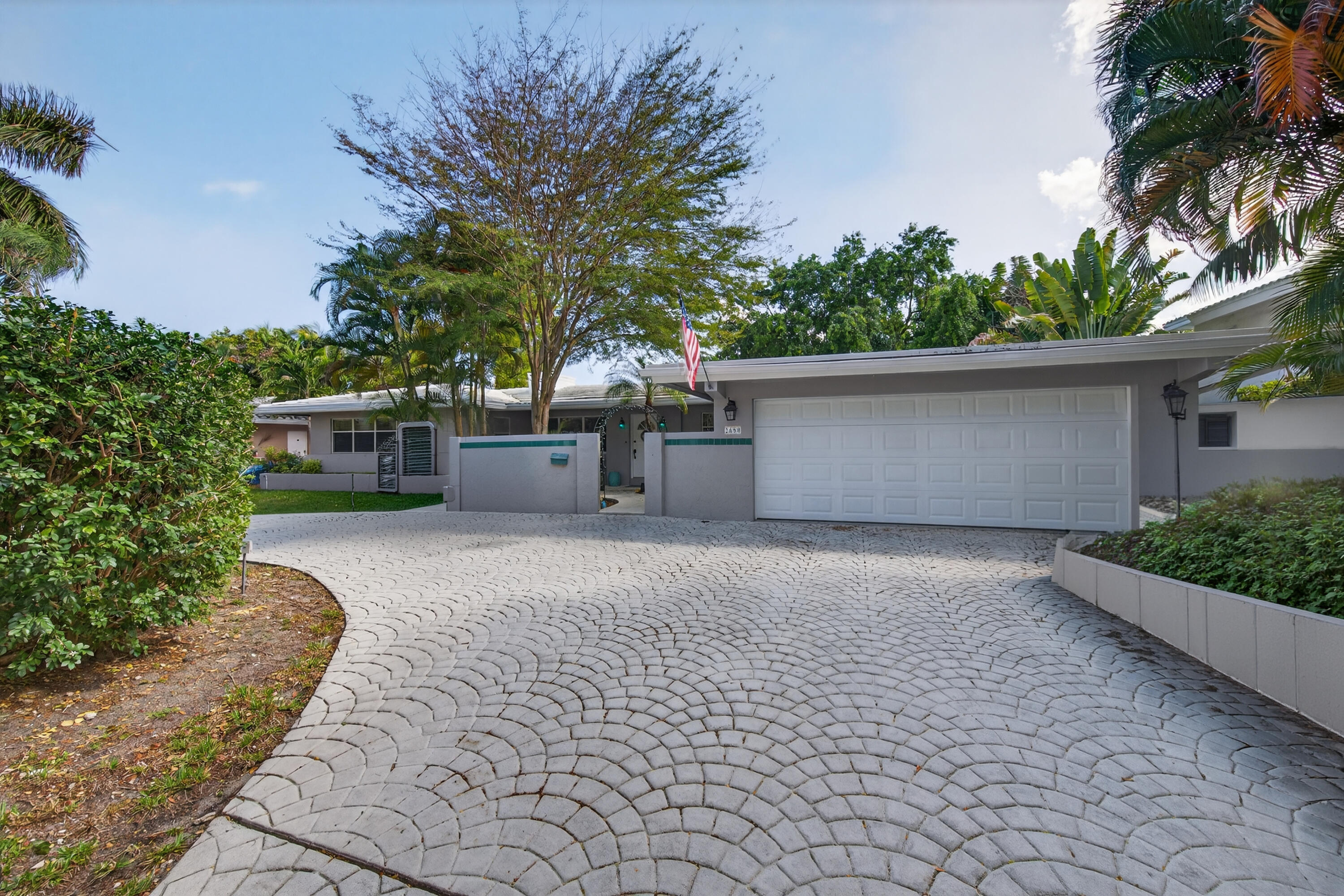 HILLSBORO HARBOR - Residential Lease