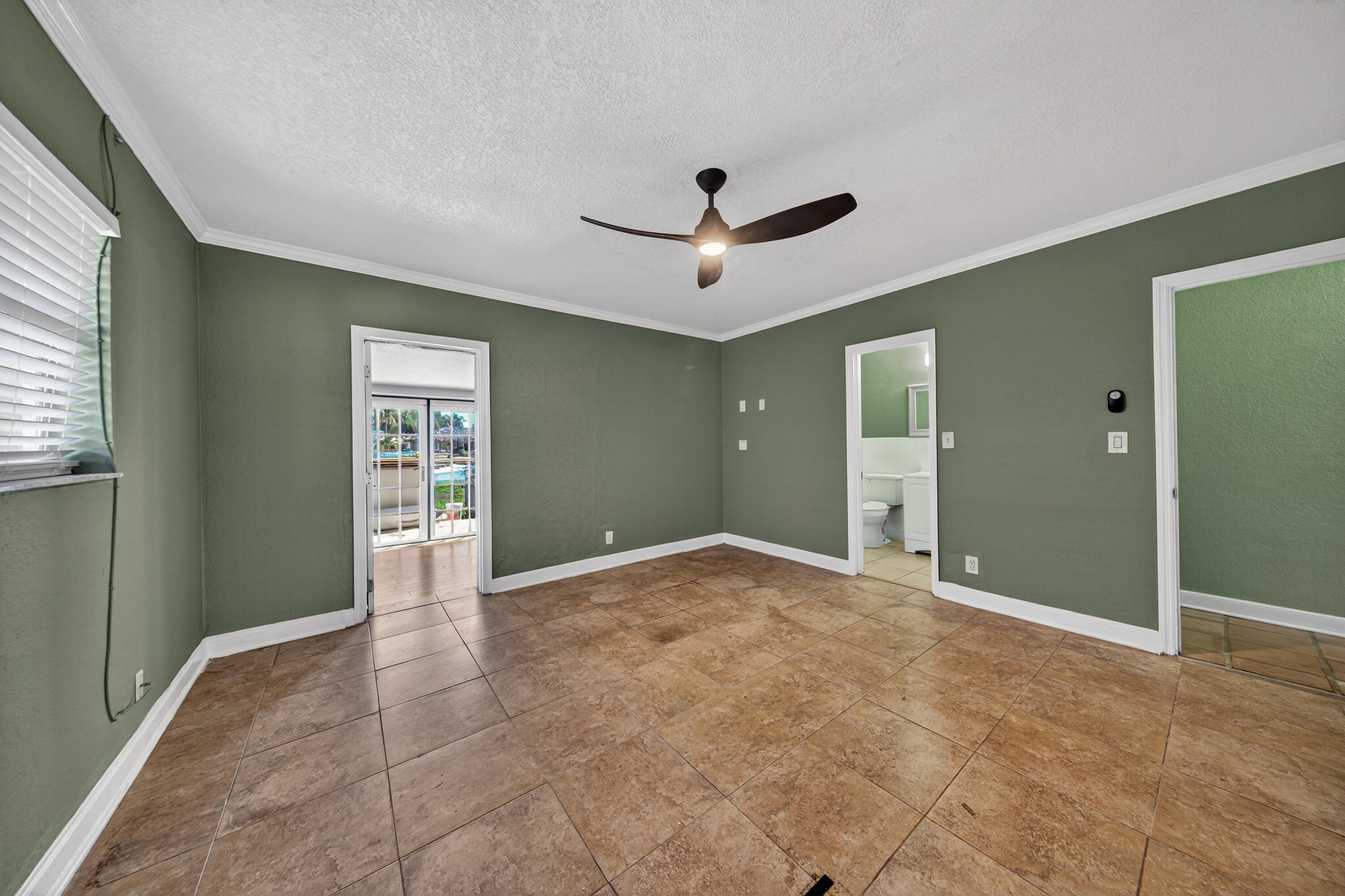 HILLSBORO HARBOR - Residential Lease