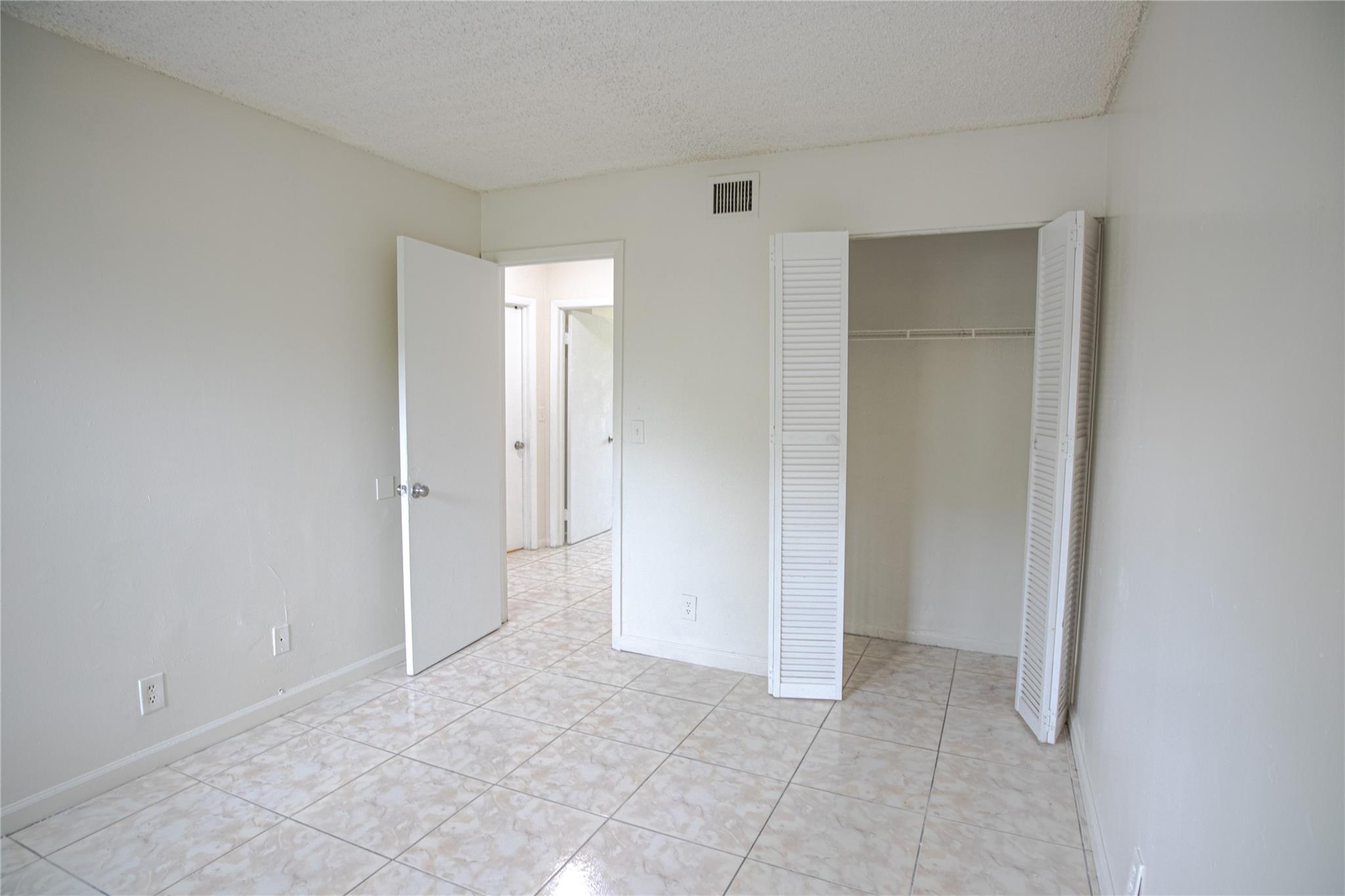 Glenwood Sub 69-33 B - Residential Lease