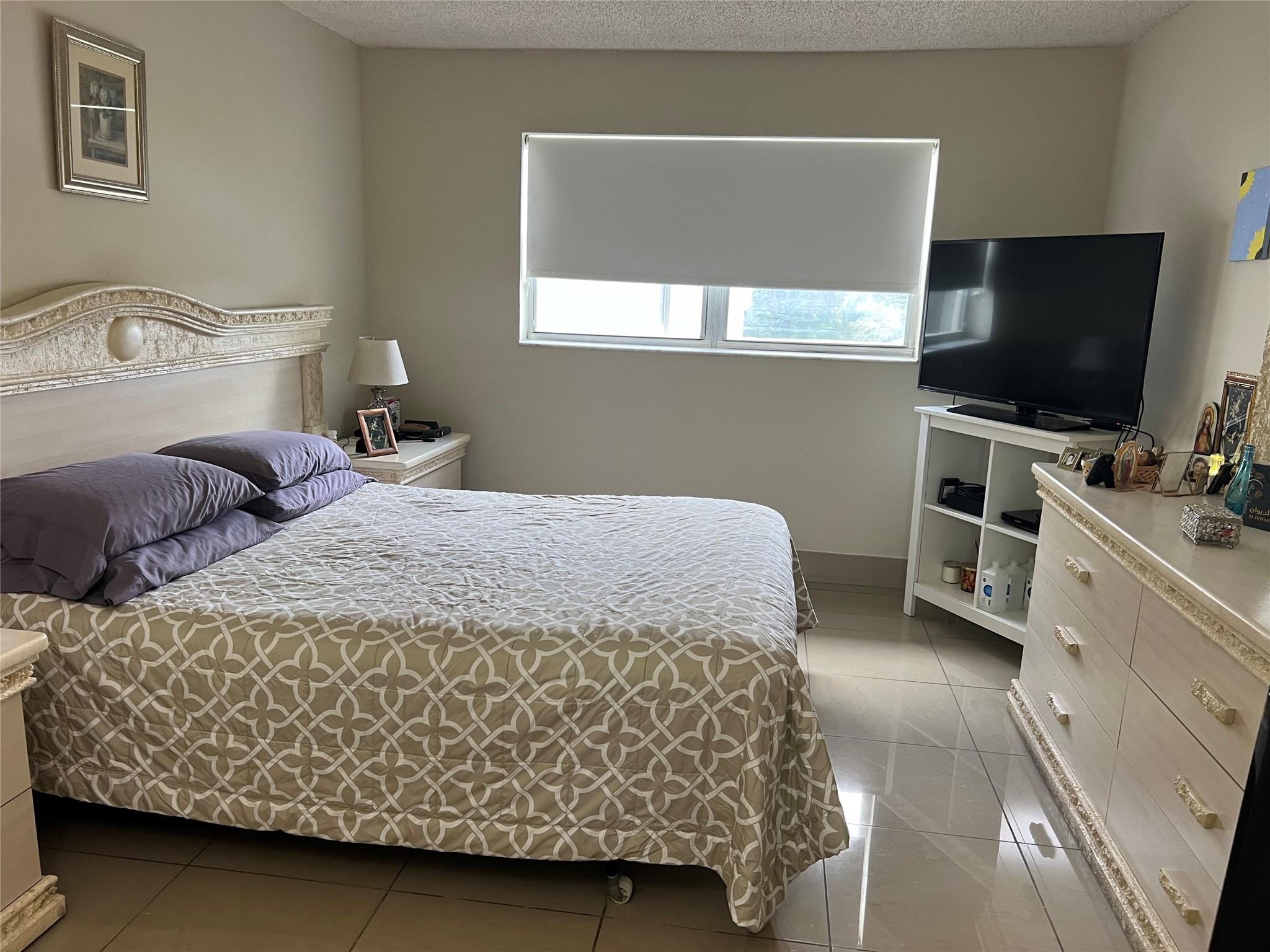 Sunrise Lakes 37 Condo - Residential Lease