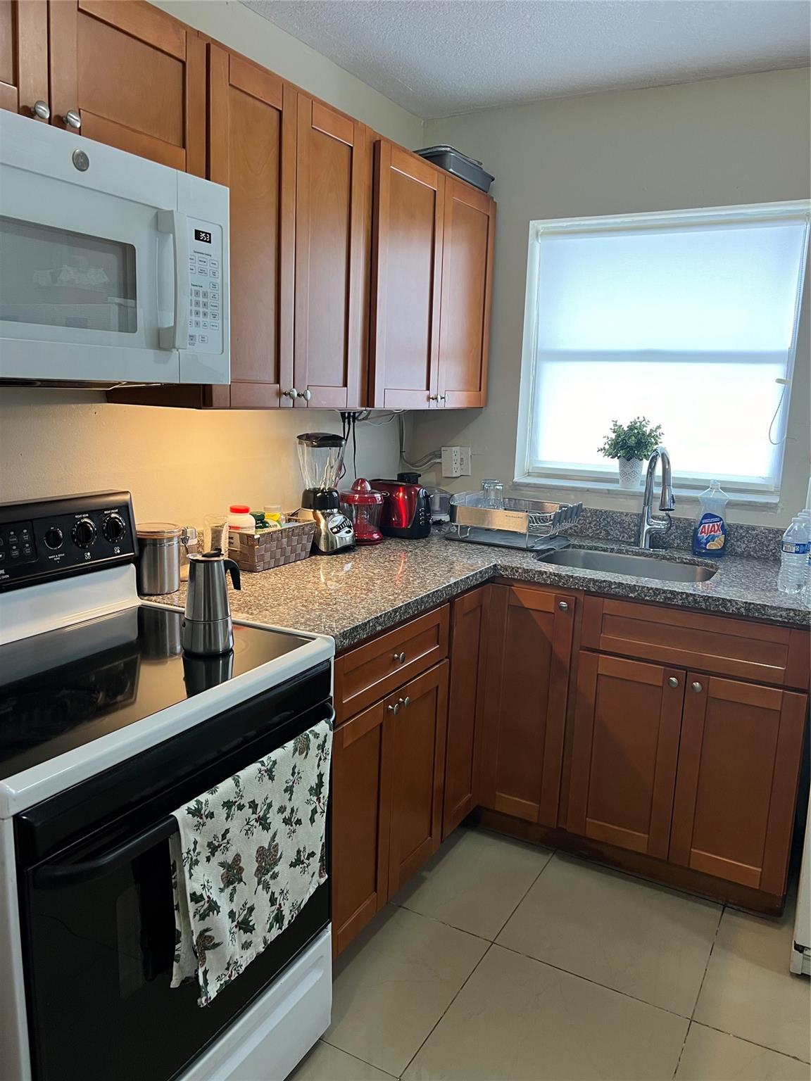 Sunrise Lakes 37 Condo - Residential Lease