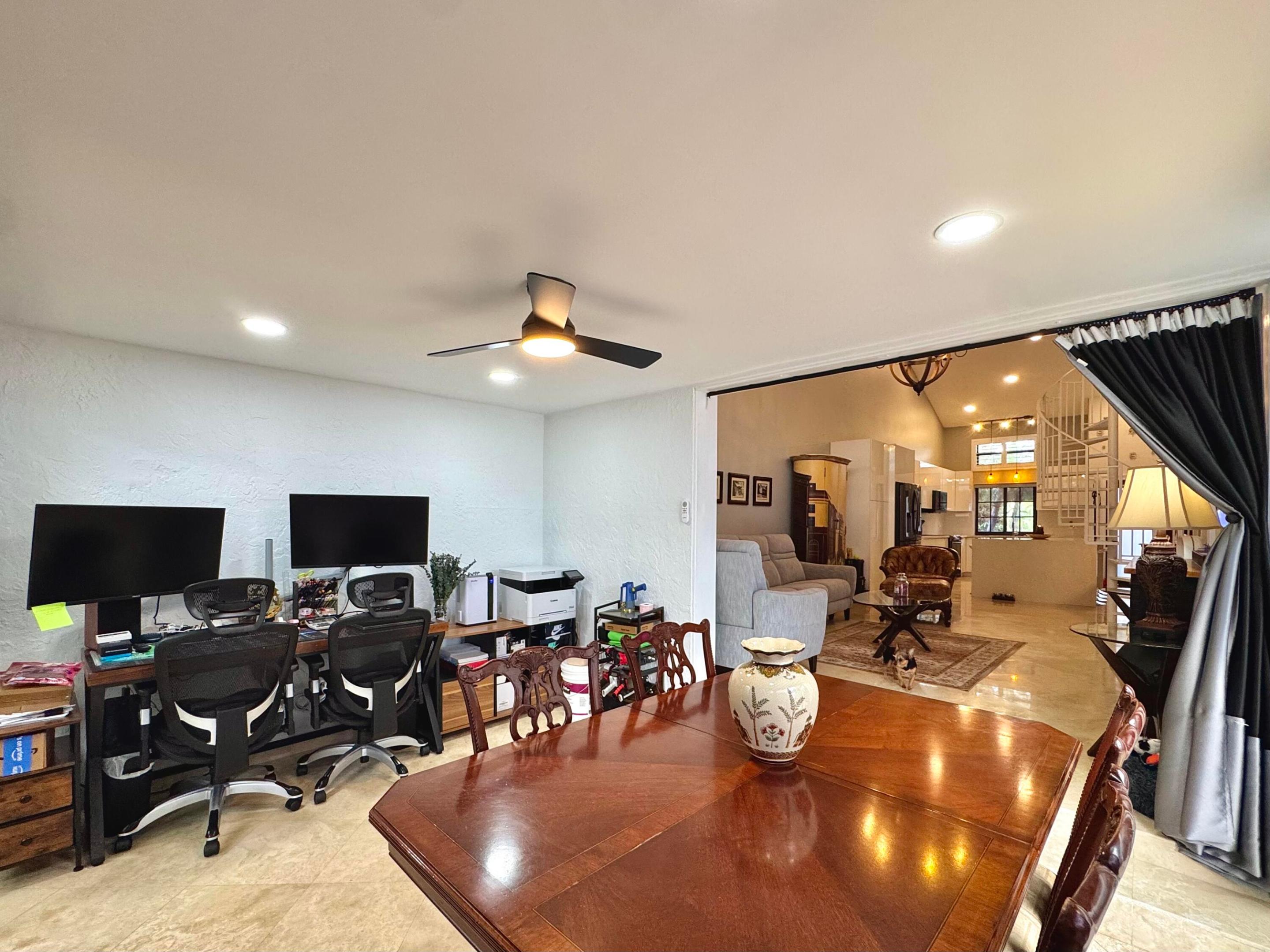 LOFTS OF OAKLAND - Residential