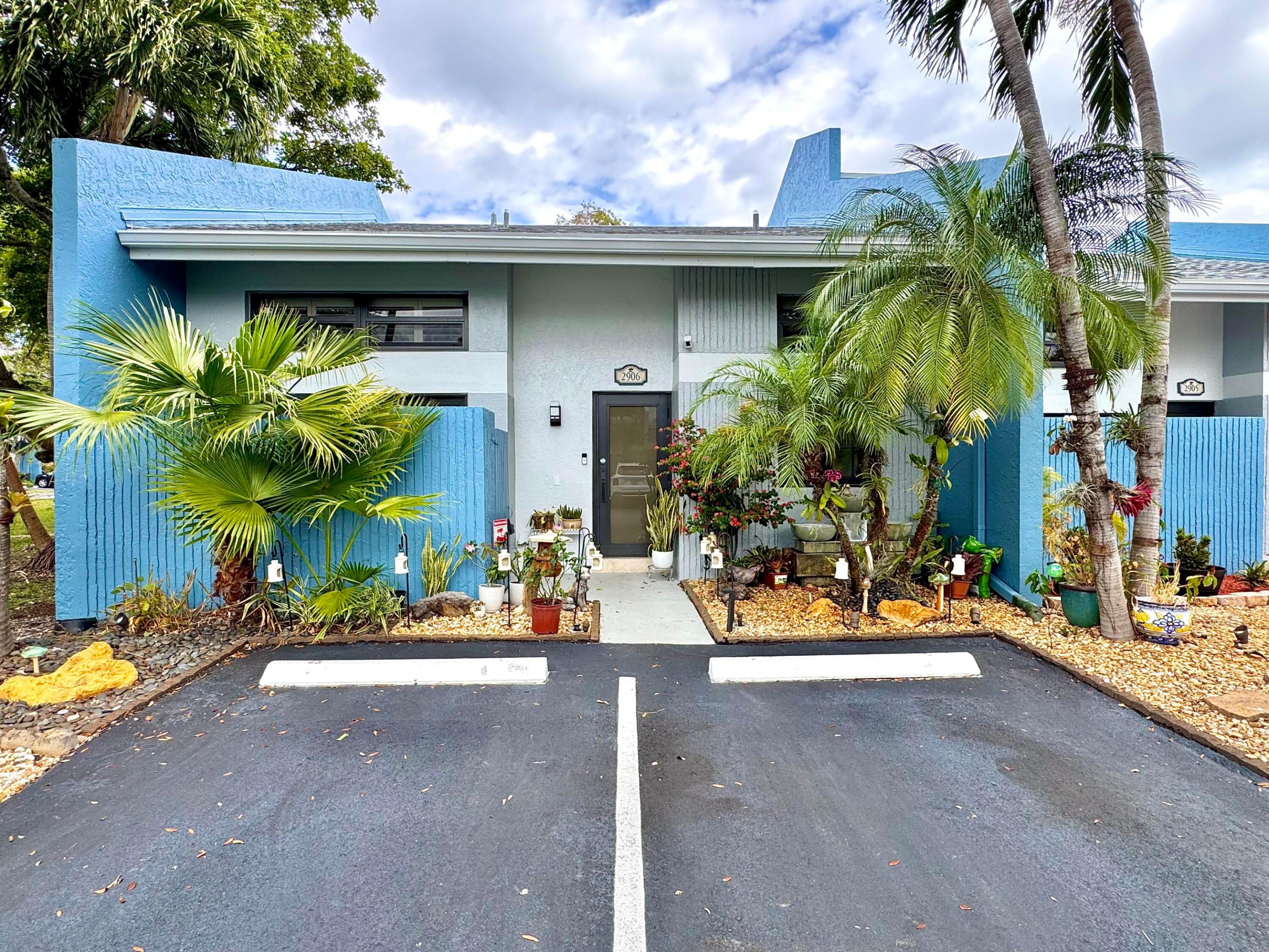 LOFTS OF OAKLAND - Residential