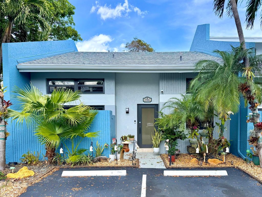 Photo of 2840 S Oakland Forest Drive #2906, Fort Lauderdale, FL 33309 (MLS # R11167013)