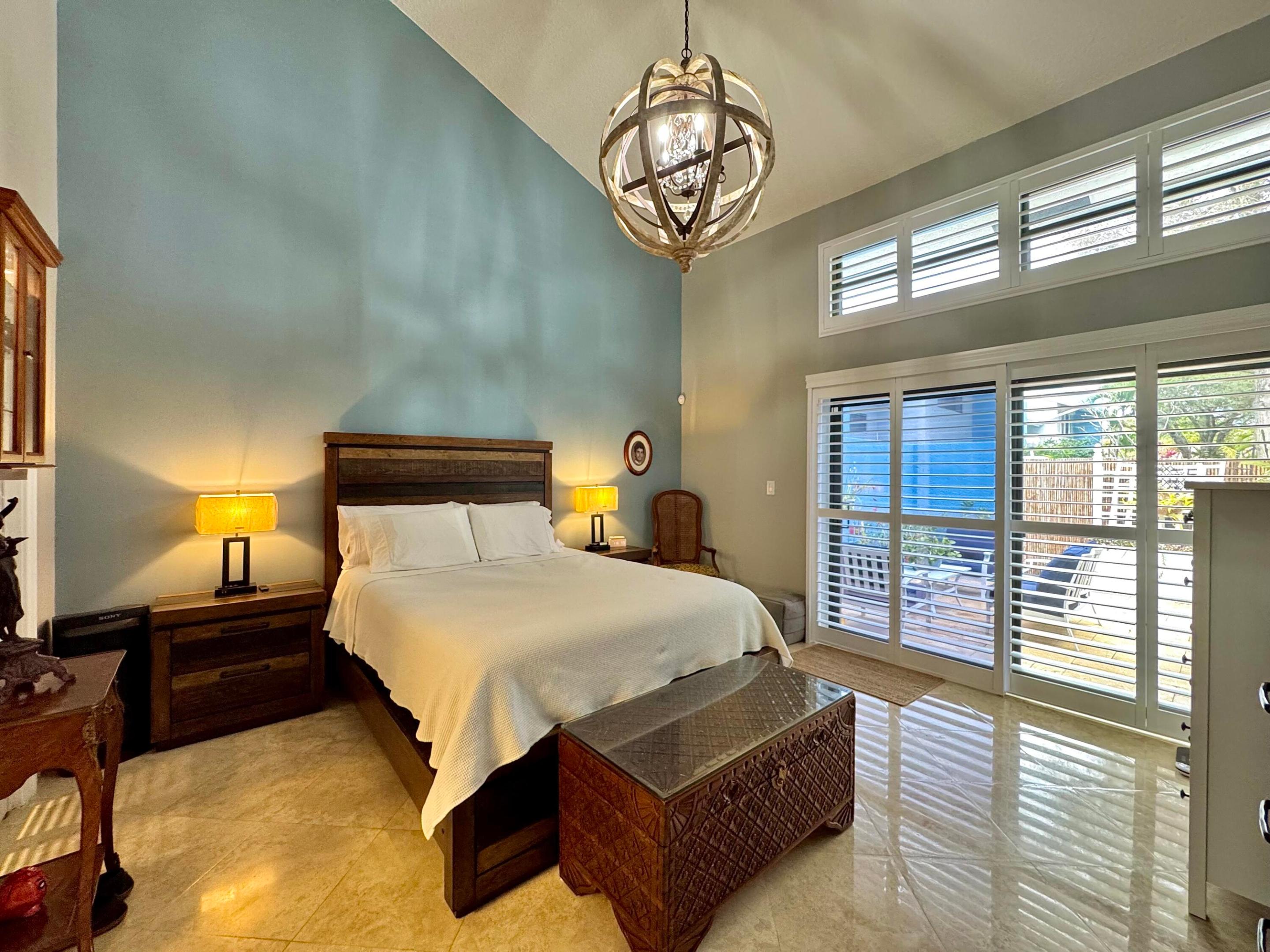 LOFTS OF OAKLAND - Residential