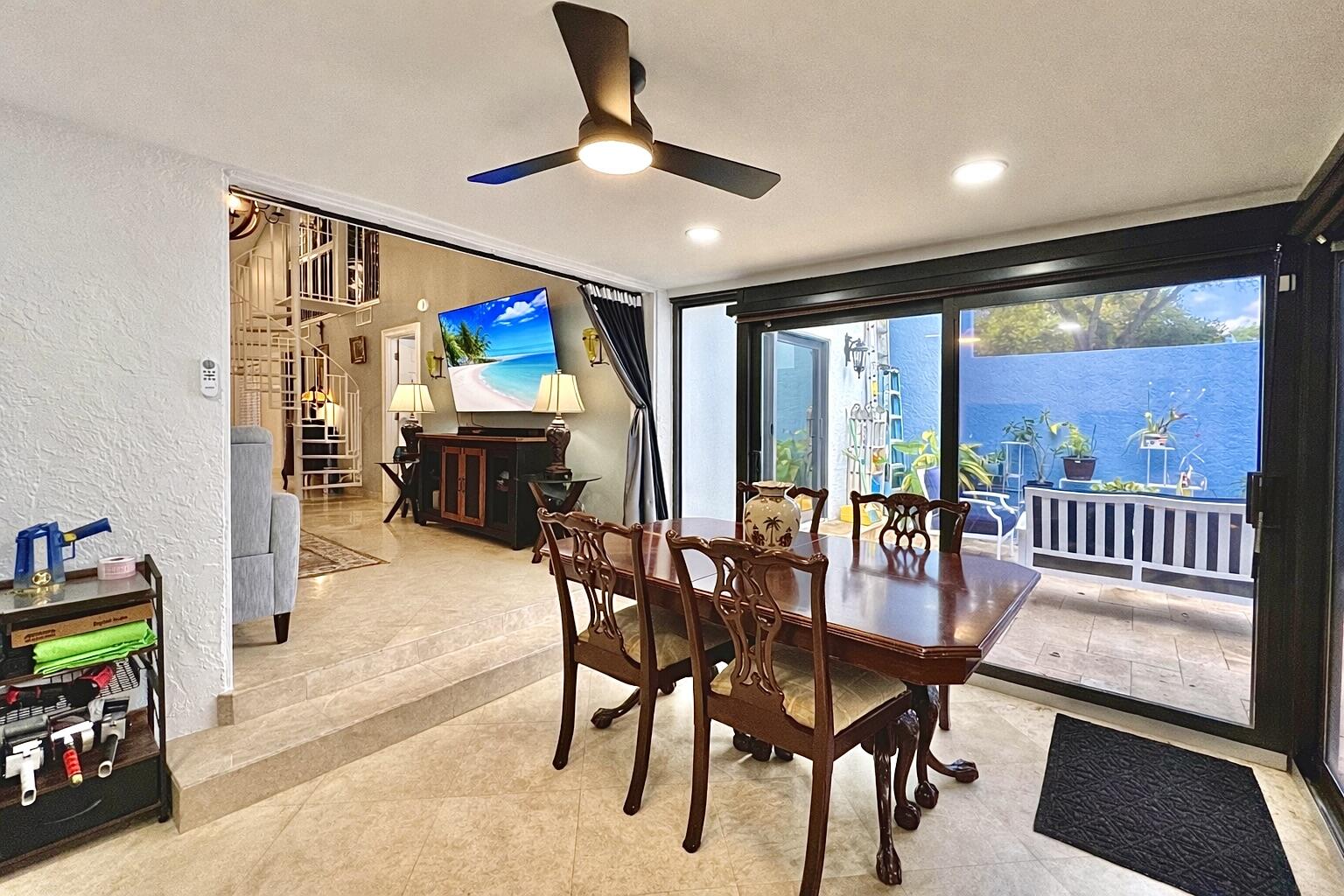 LOFTS OF OAKLAND - Residential