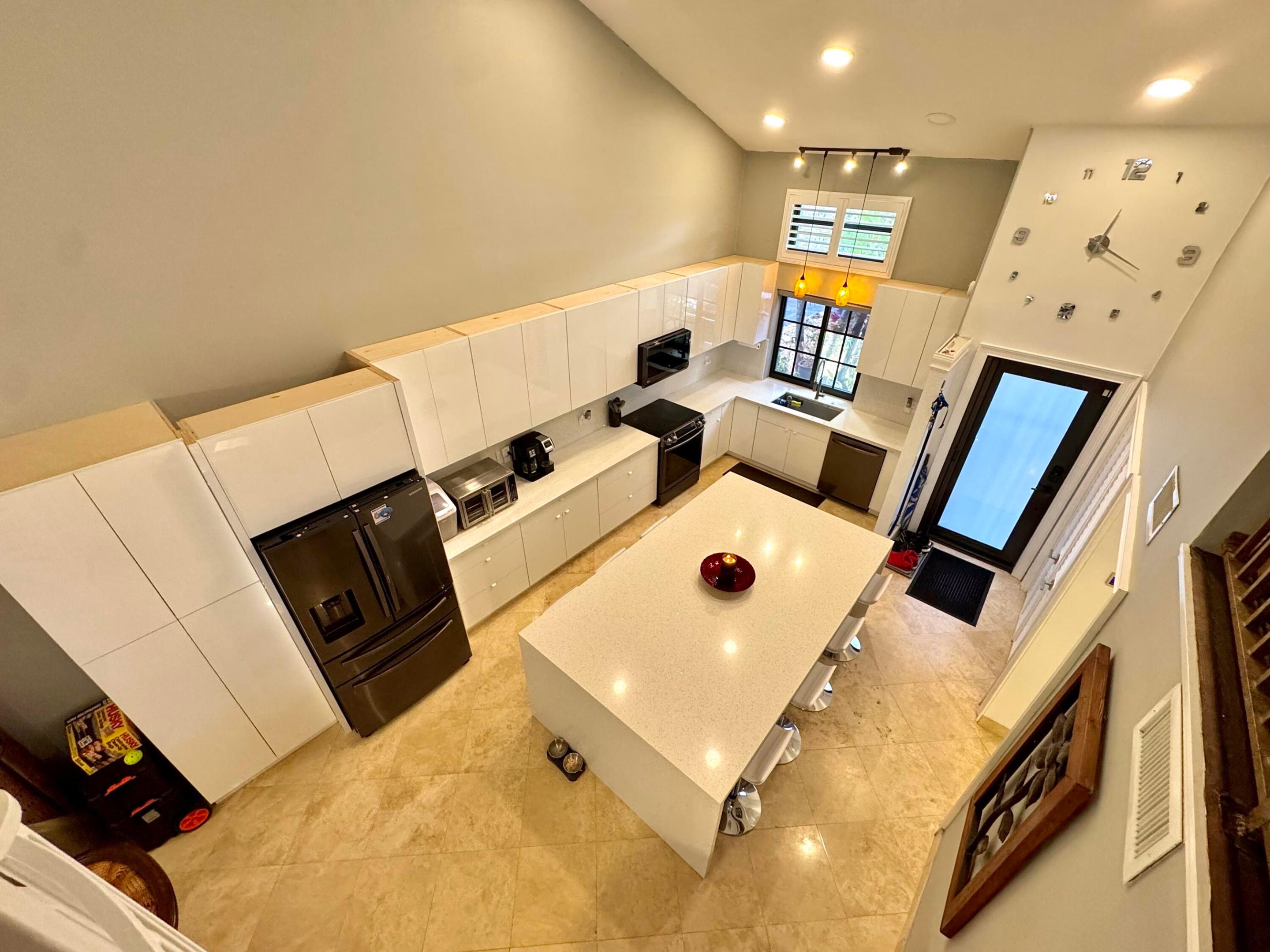 LOFTS OF OAKLAND - Residential