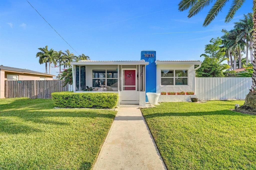 Charming convertible 3BR/2BA home in the coveted Hollywood Lakes neighborhood! This beautifully maintained residence features spacious living and family rooms, a lovely kitchen with ample cabinetry, a separate laundry area, and plenty of storage in the house. Washer, Dryer and Refrigerator are 2024. Roof is 2015, water heater is 2023, and electrical panel is 2019. Enjoy a huge backyard—perfect for entertaining, gardening, or relaxing in the Florida sun and plenty of room for a pool. Located just minutes from the Beach, downtown Hollywood, top restaurants, shopping, and major highways. This gem is a must-see whether you're looking for your dream home or a fantastic investment opportunity!