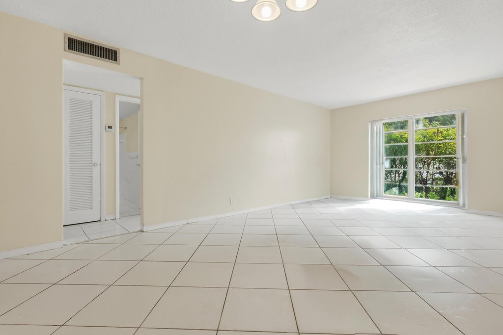 Photo of 5480 NW 11TH Street #102, Plantation, FL 33313 (MLS # B26079418)
