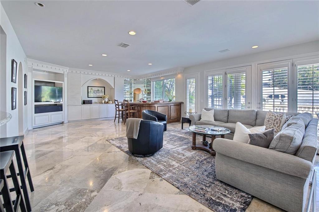 HARBOR BEACH - Residential