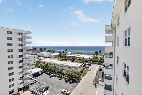 Tiny photo for 1701 S OCEAN Drive #902, Hollywood, FL 33019 (MLS # B26075478)