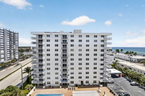 Tiny photo for 1701 S OCEAN Drive #902, Hollywood, FL 33019 (MLS # B26075478)