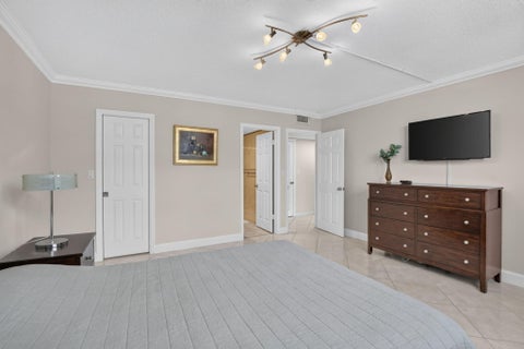 Tiny photo for 1701 S OCEAN Drive #902, Hollywood, FL 33019 (MLS # B26075478)