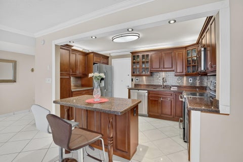 Tiny photo for 1701 S OCEAN Drive #902, Hollywood, FL 33019 (MLS # B26075478)