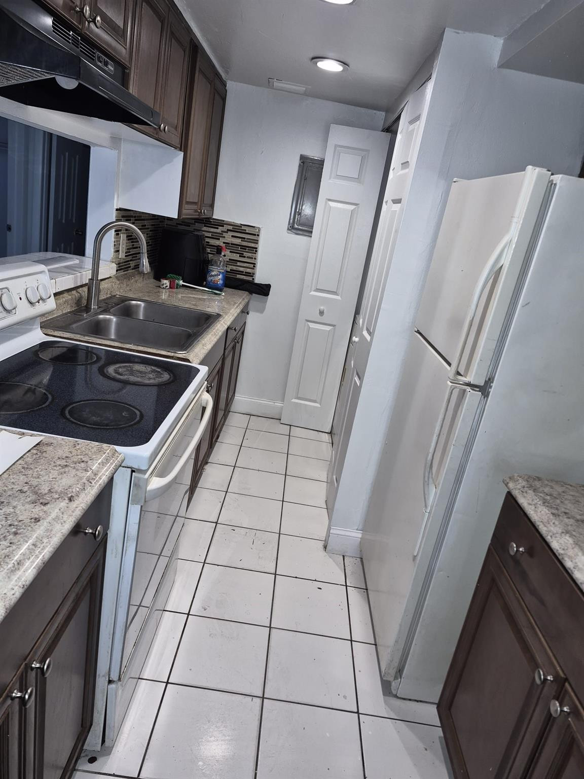 Arbor Keys Condo - Residential Lease