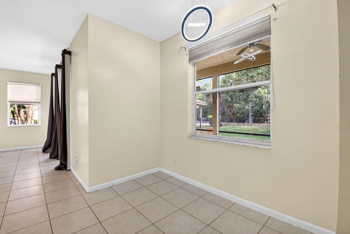 STONEHAVEN - Residential Lease