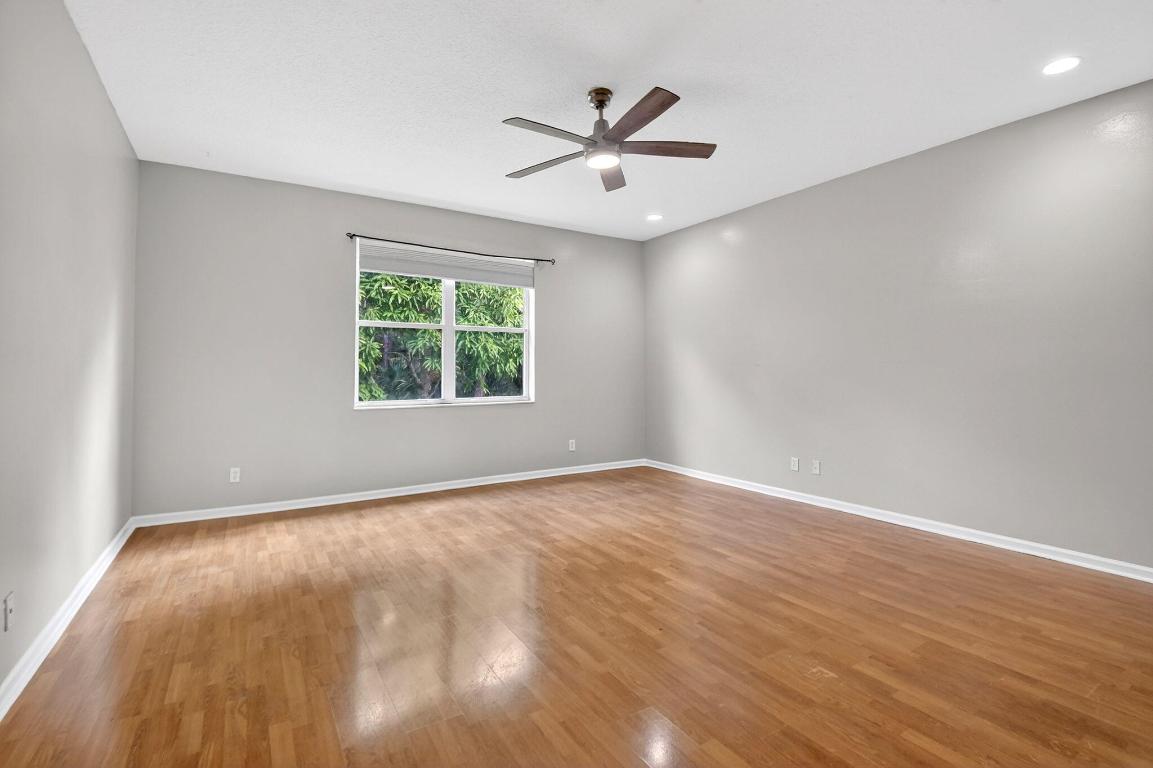 STONEHAVEN - Residential Lease