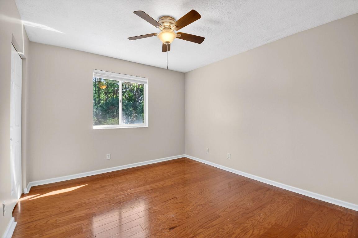 STONEHAVEN - Residential Lease