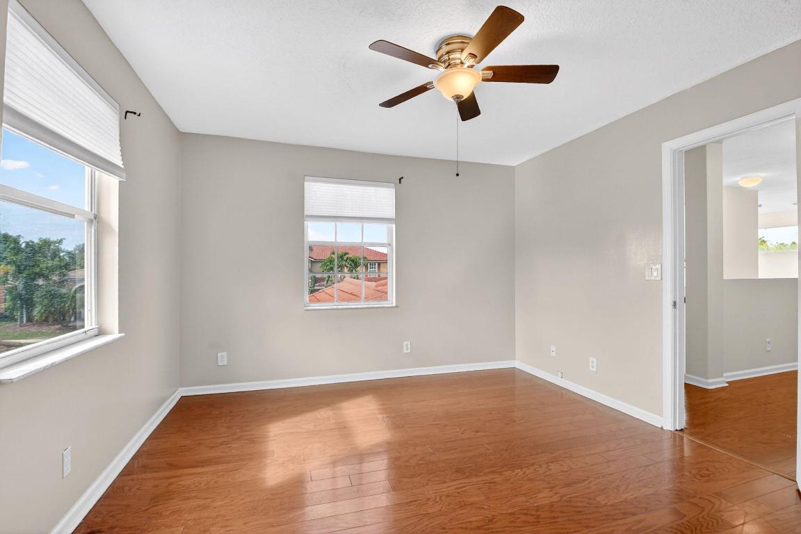 STONEHAVEN - Residential Lease