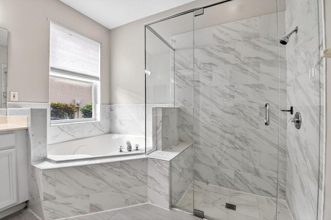 STONEHAVEN - Residential Lease