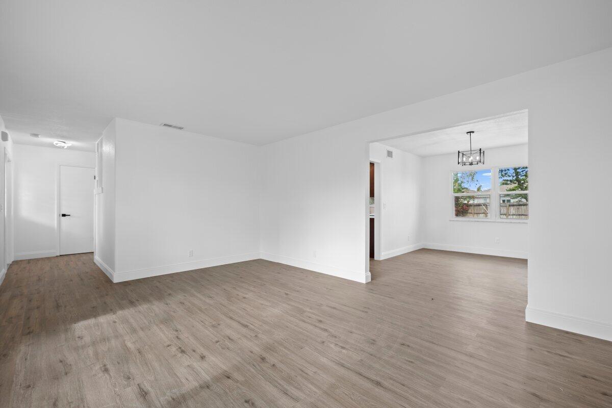 PORT ST LUCIE SECTION 13 - Residential Lease