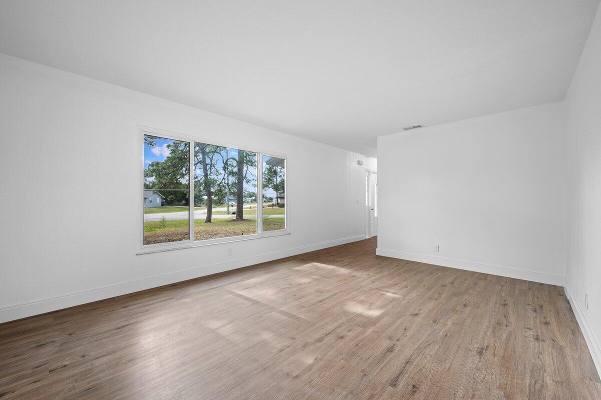 PORT ST LUCIE SECTION 13 - Residential Lease
