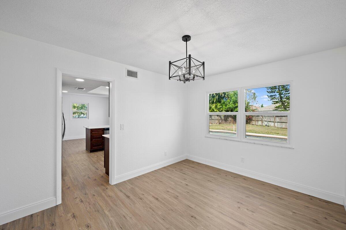 PORT ST LUCIE SECTION 13 - Residential Lease