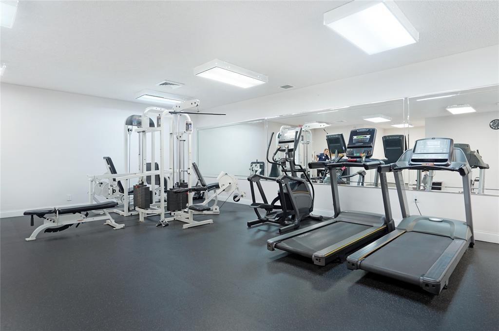 GARDENS NORTH FIVE CONDO - Residential Lease