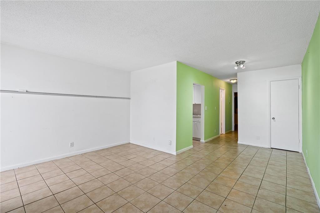 Progresso 2-18 D - Residential Lease