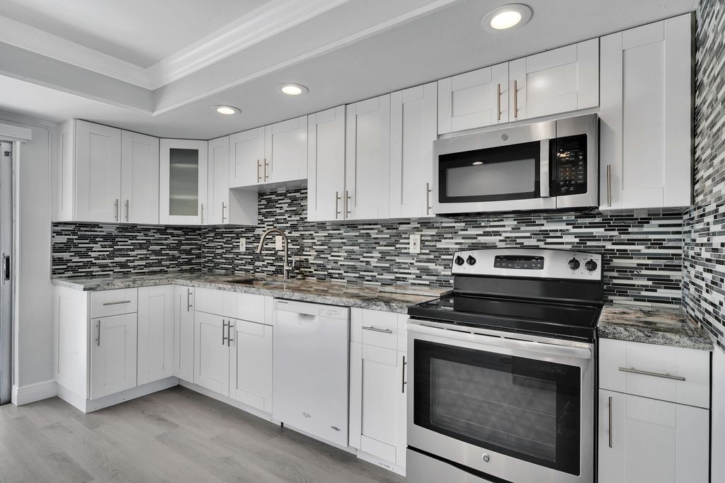 Photo of 104 Palamino Circle, Boca Raton, FL 33487 (MLS # R11167681)