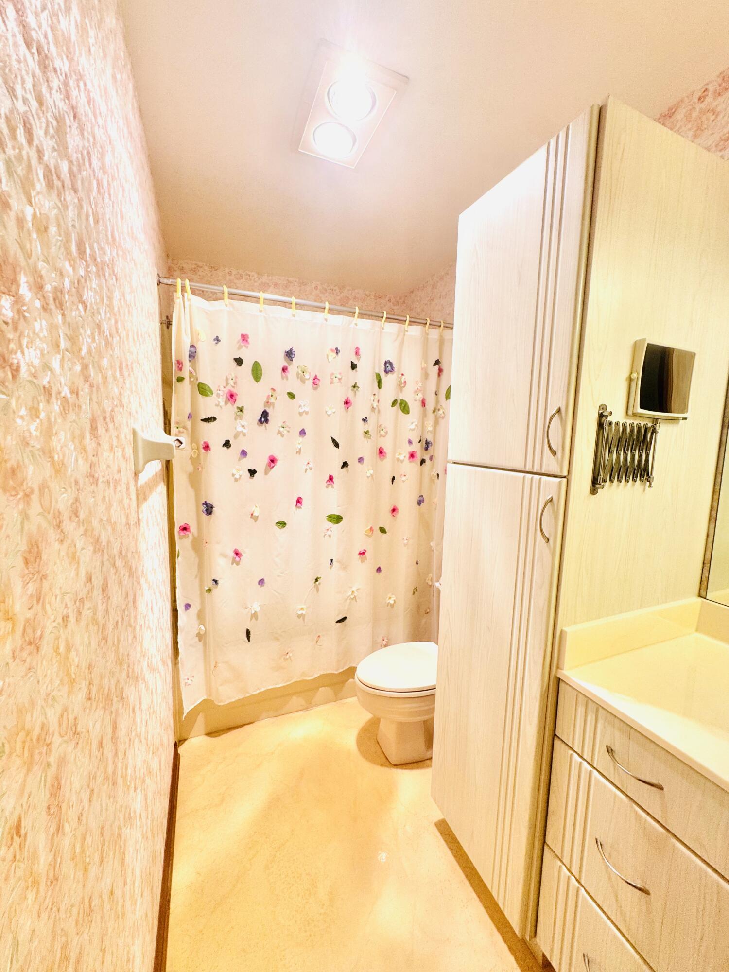 CAMELOT GARDENS PHASES 1 THRU 11 - Residential