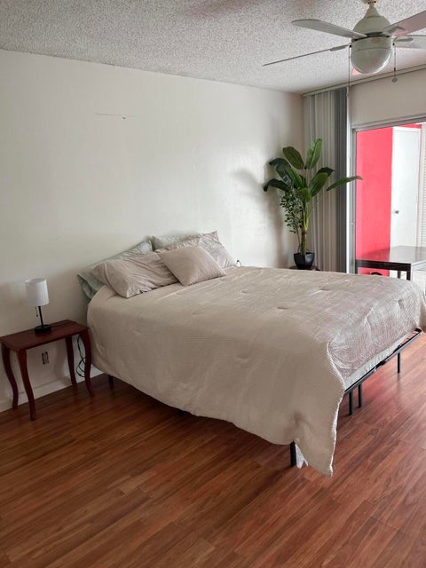Tiny photo for 3871 VIA POINCIANA #402, Lake Worth, FL 33467 (MLS # B26089791)