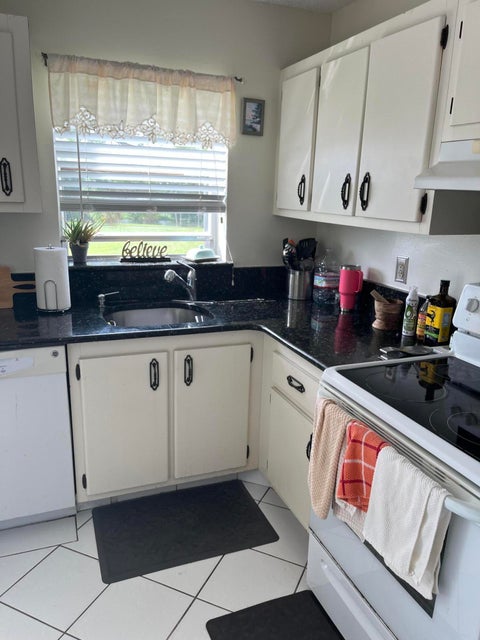 Tiny photo for 3871 VIA POINCIANA #402, Lake Worth, FL 33467 (MLS # B26089791)