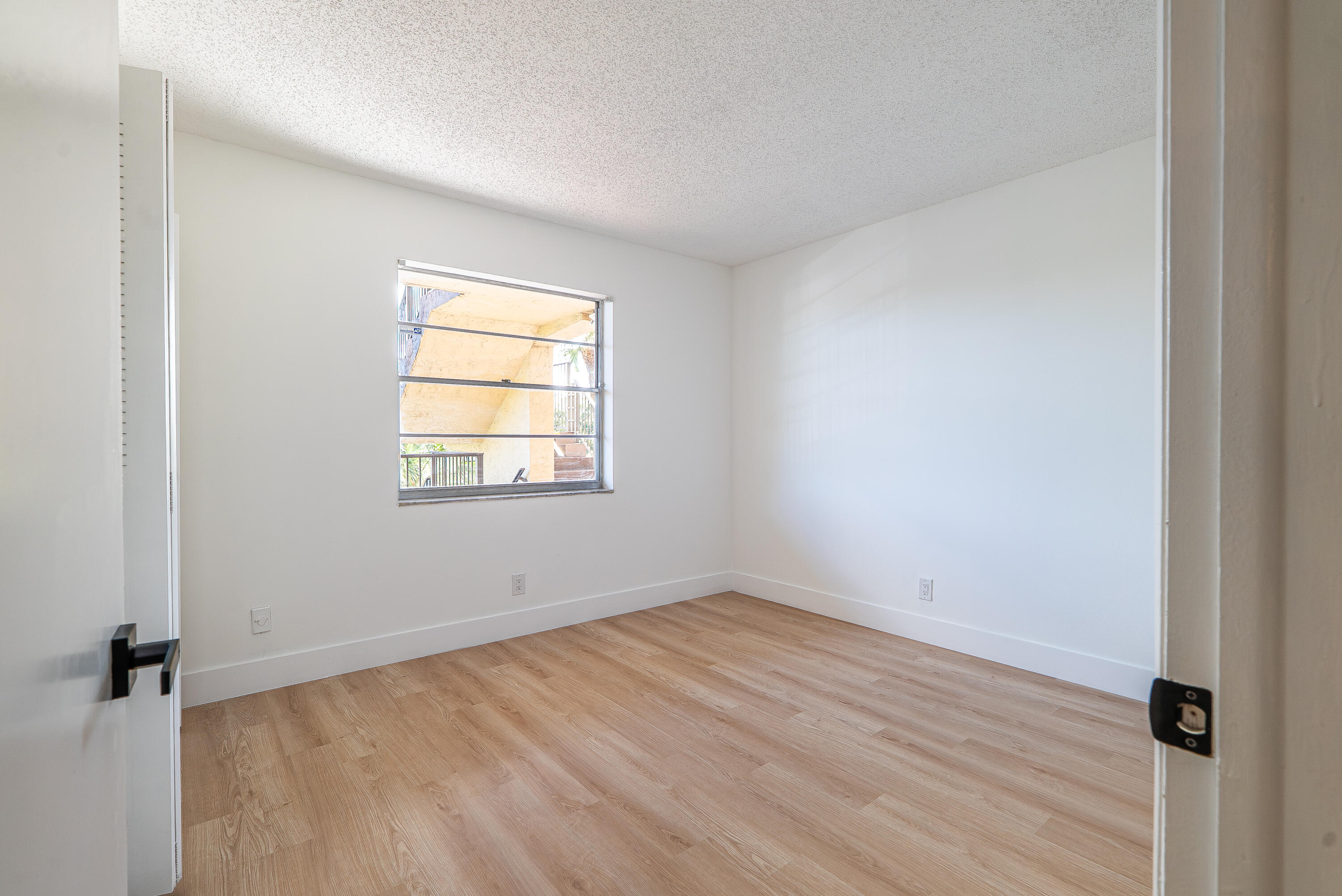 CYPRESS CHASE NORTH NO 4 CONDO - Residential