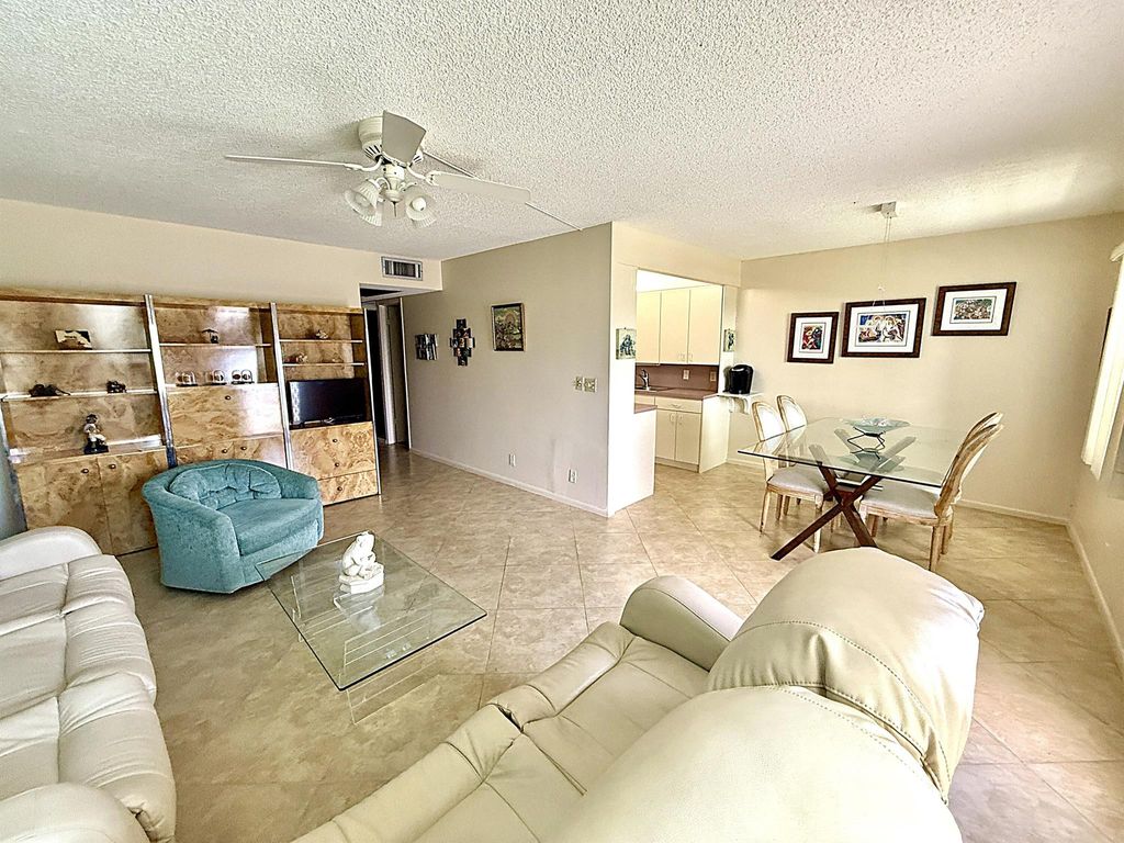 Photo of 3024 Swansea B, Deerfield Beach, FL 33442 (MLS # R11133536)
