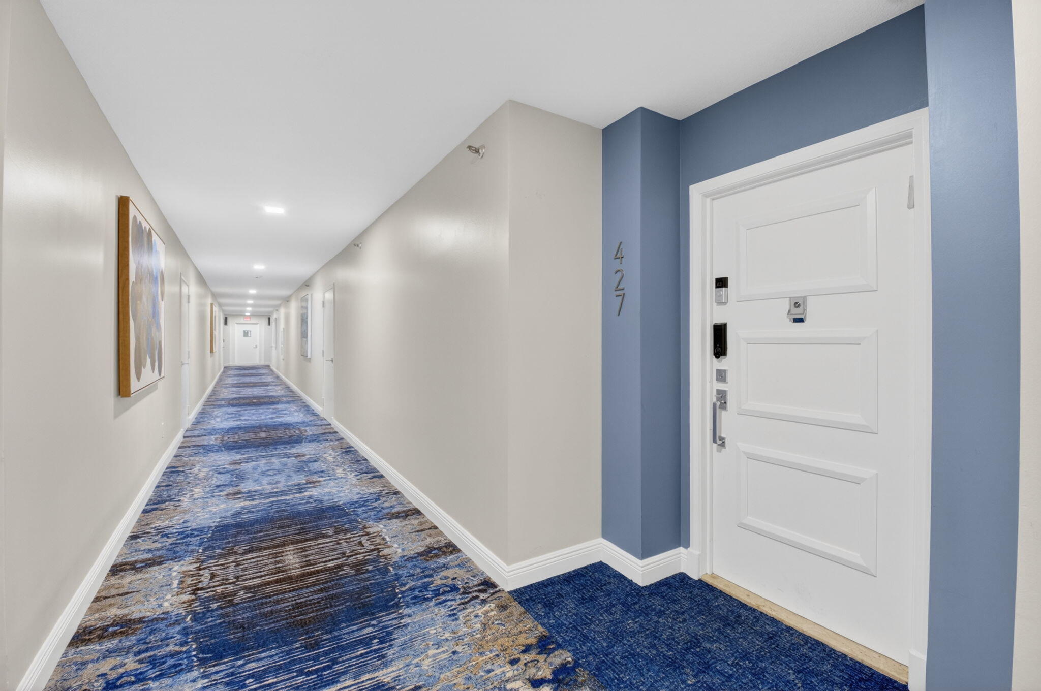 LAUREL OAKS & LAUREL OAKS CONDO - Residential