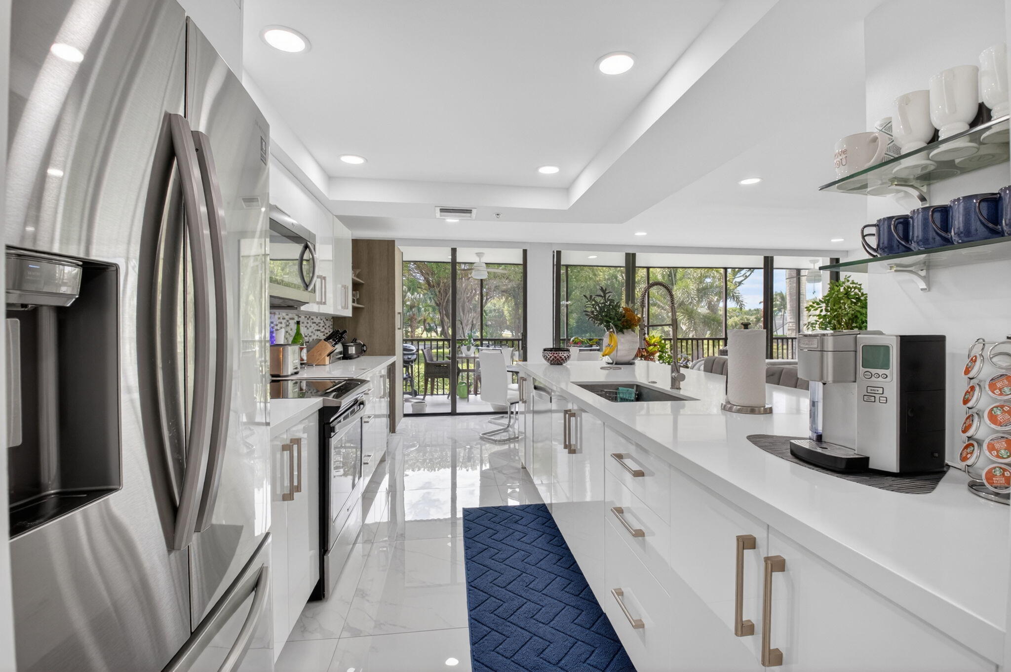 LAUREL OAKS & LAUREL OAKS CONDO - Residential