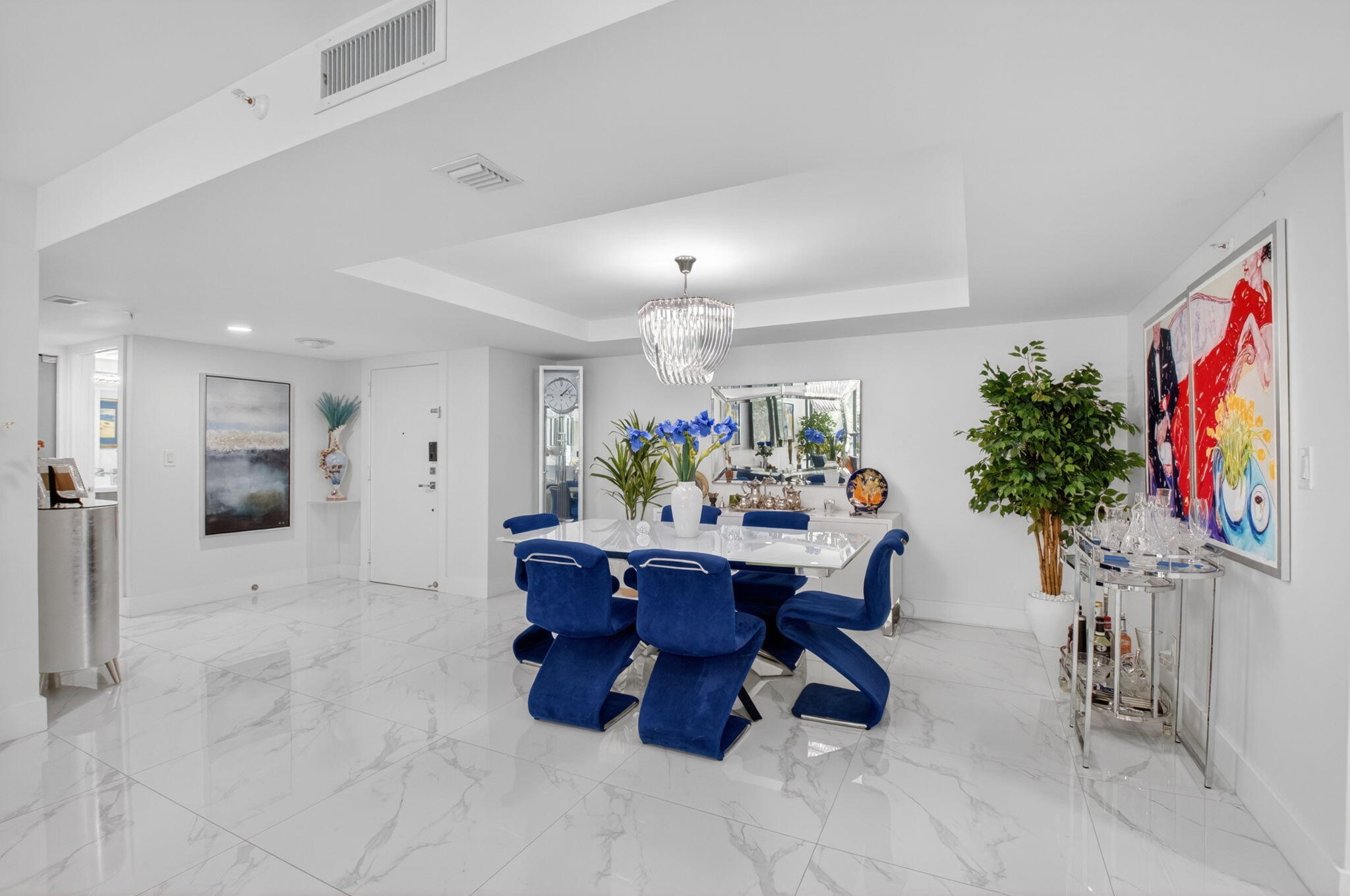 LAUREL OAKS & LAUREL OAKS CONDO - Residential