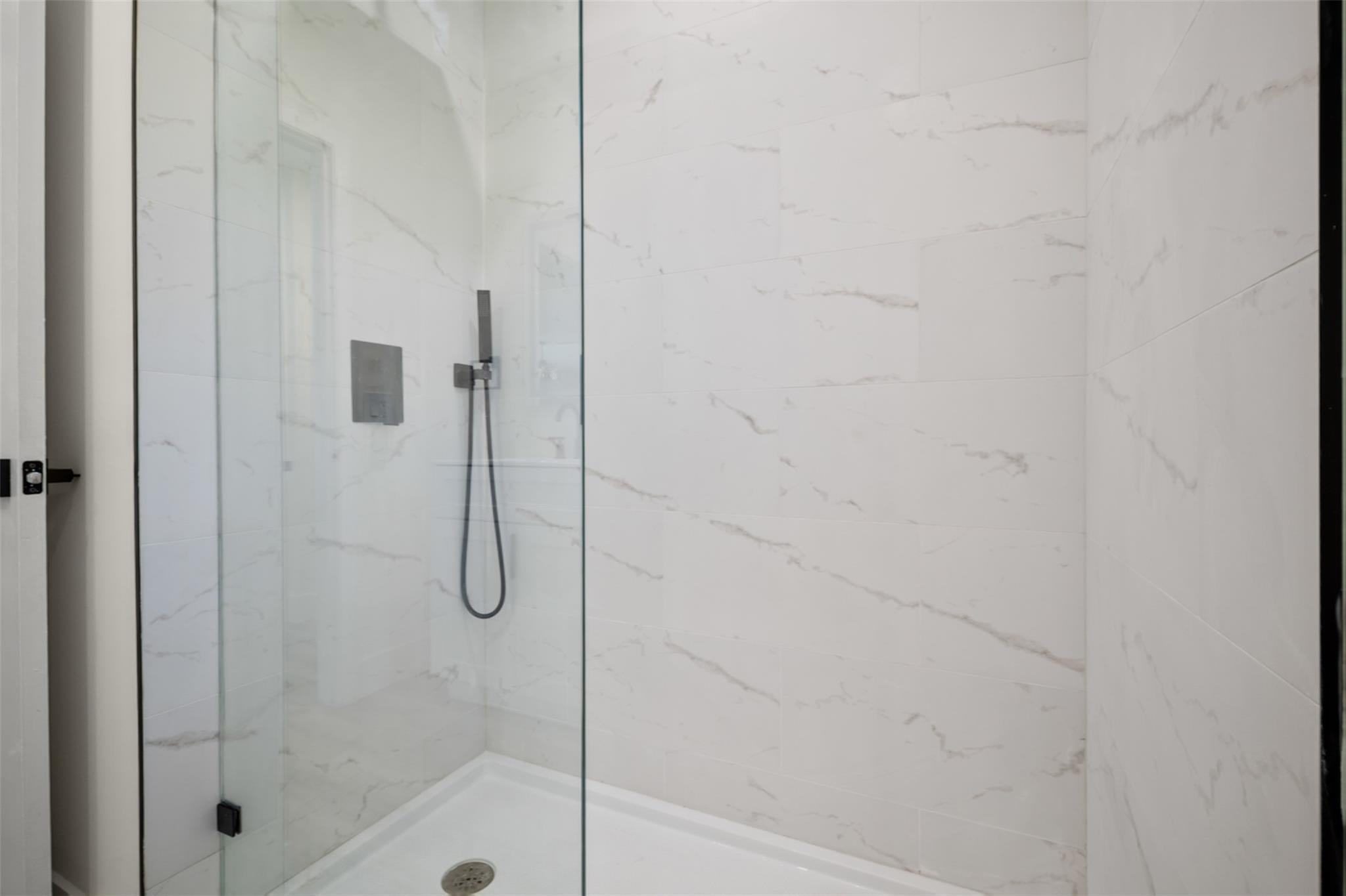 Ixora Park 7 - Residential