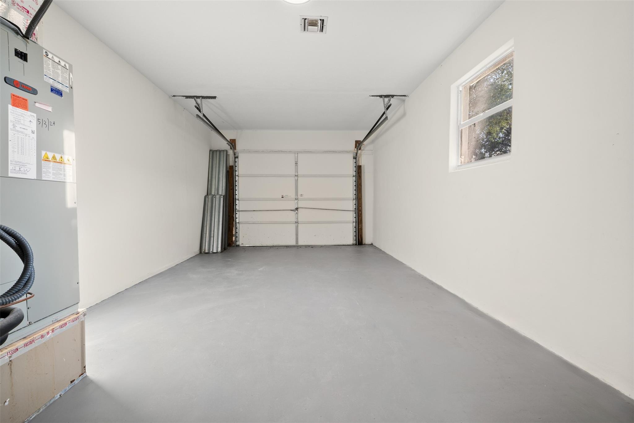 Ixora Park 7 - Residential