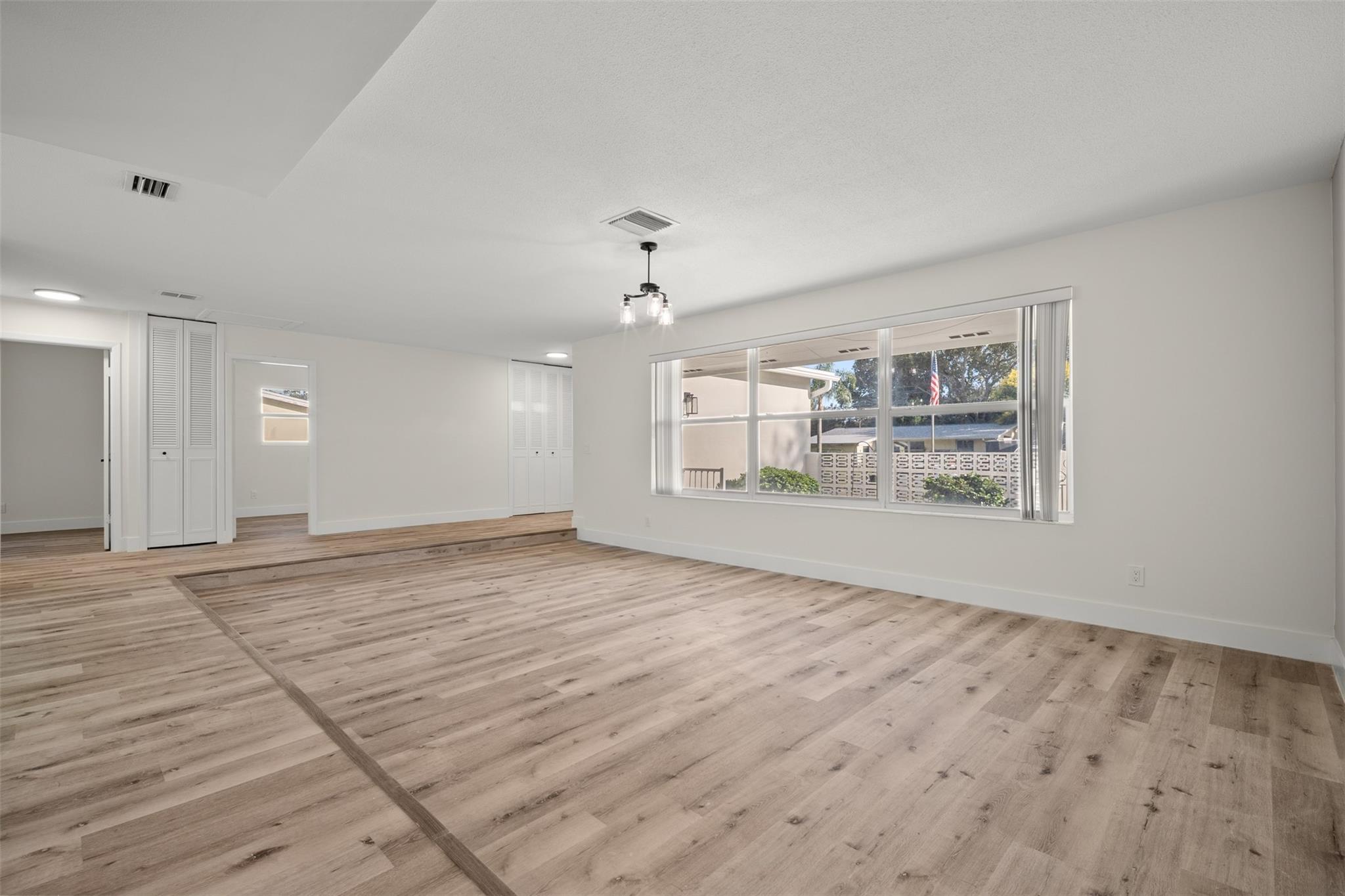 Ixora Park 7 - Residential