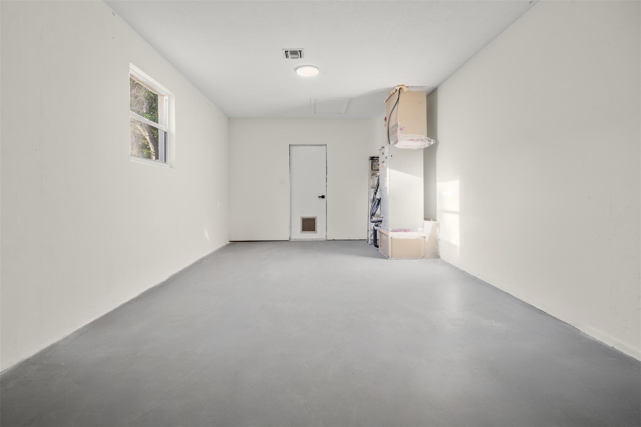 Ixora Park 7 - Residential