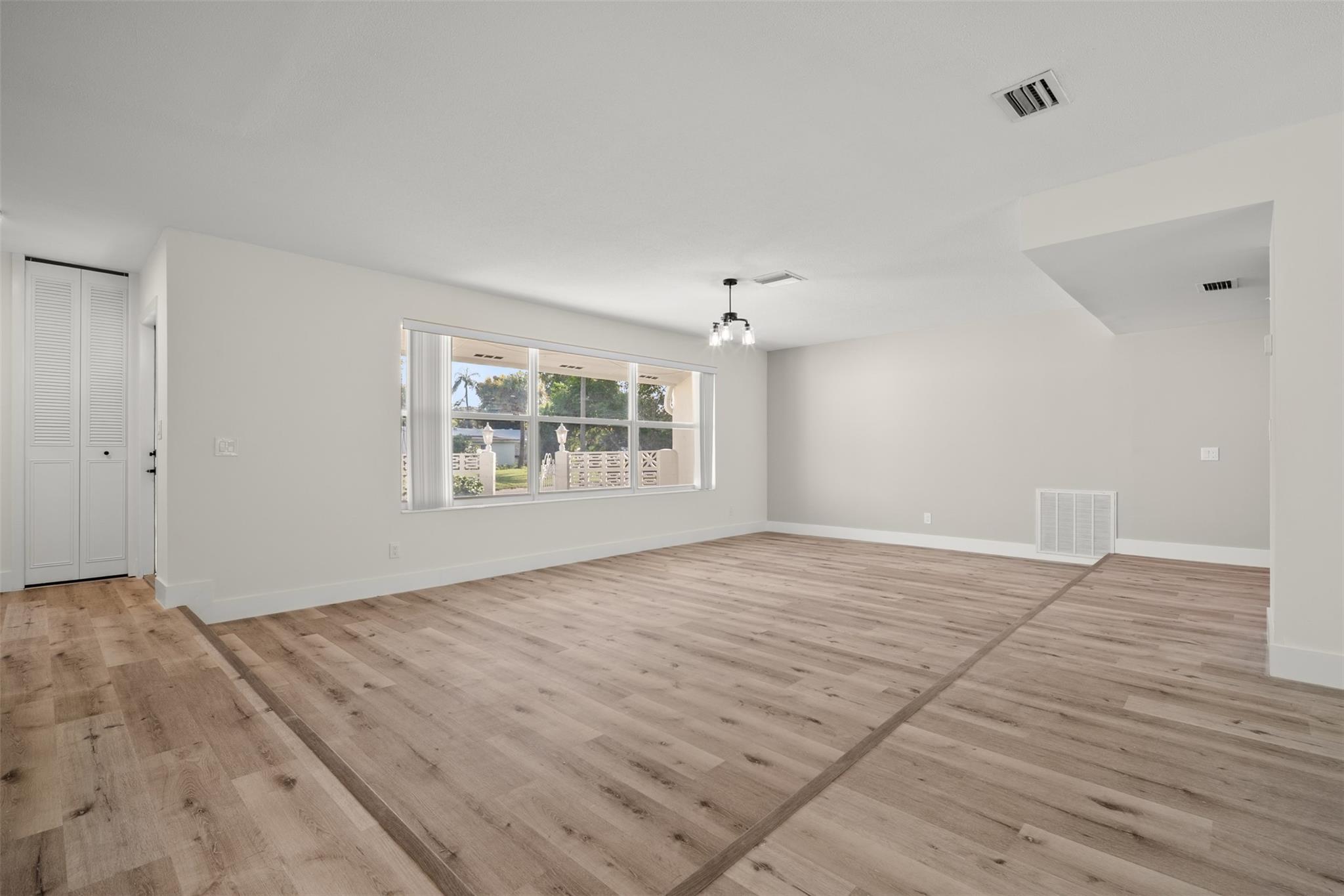 Ixora Park 7 - Residential