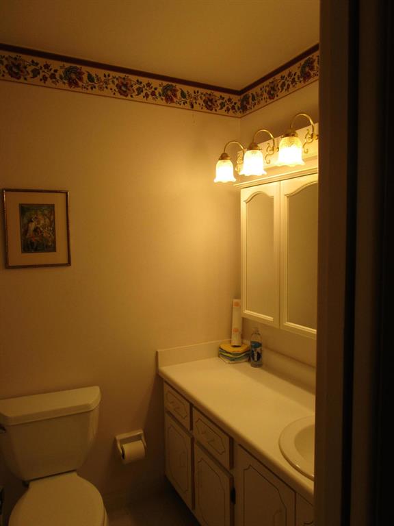 POINTE OVERLOOK CONDO - Residential