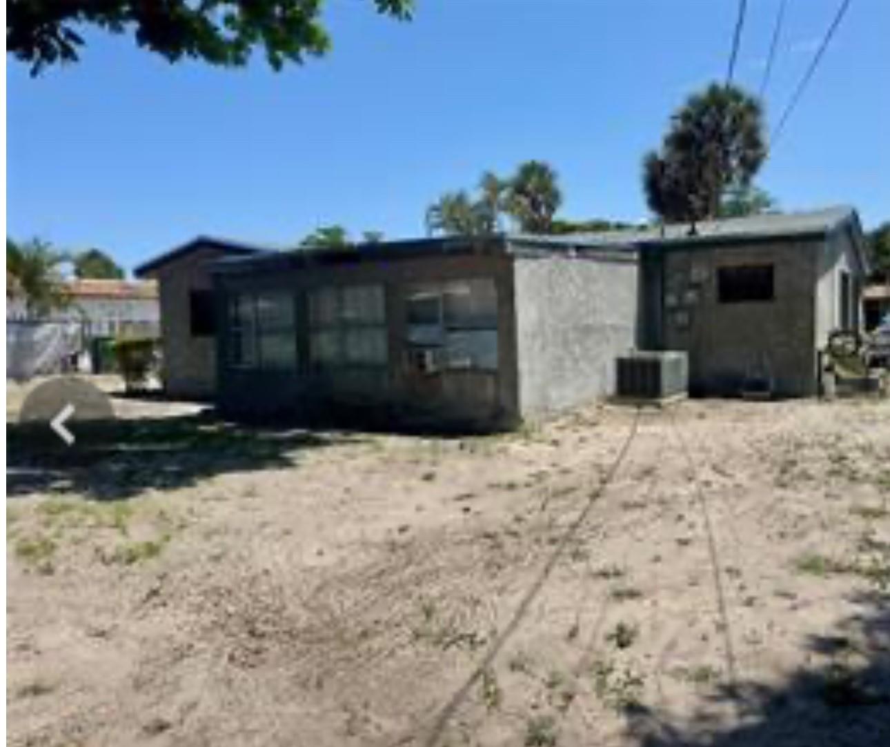 3631 NW 7th St