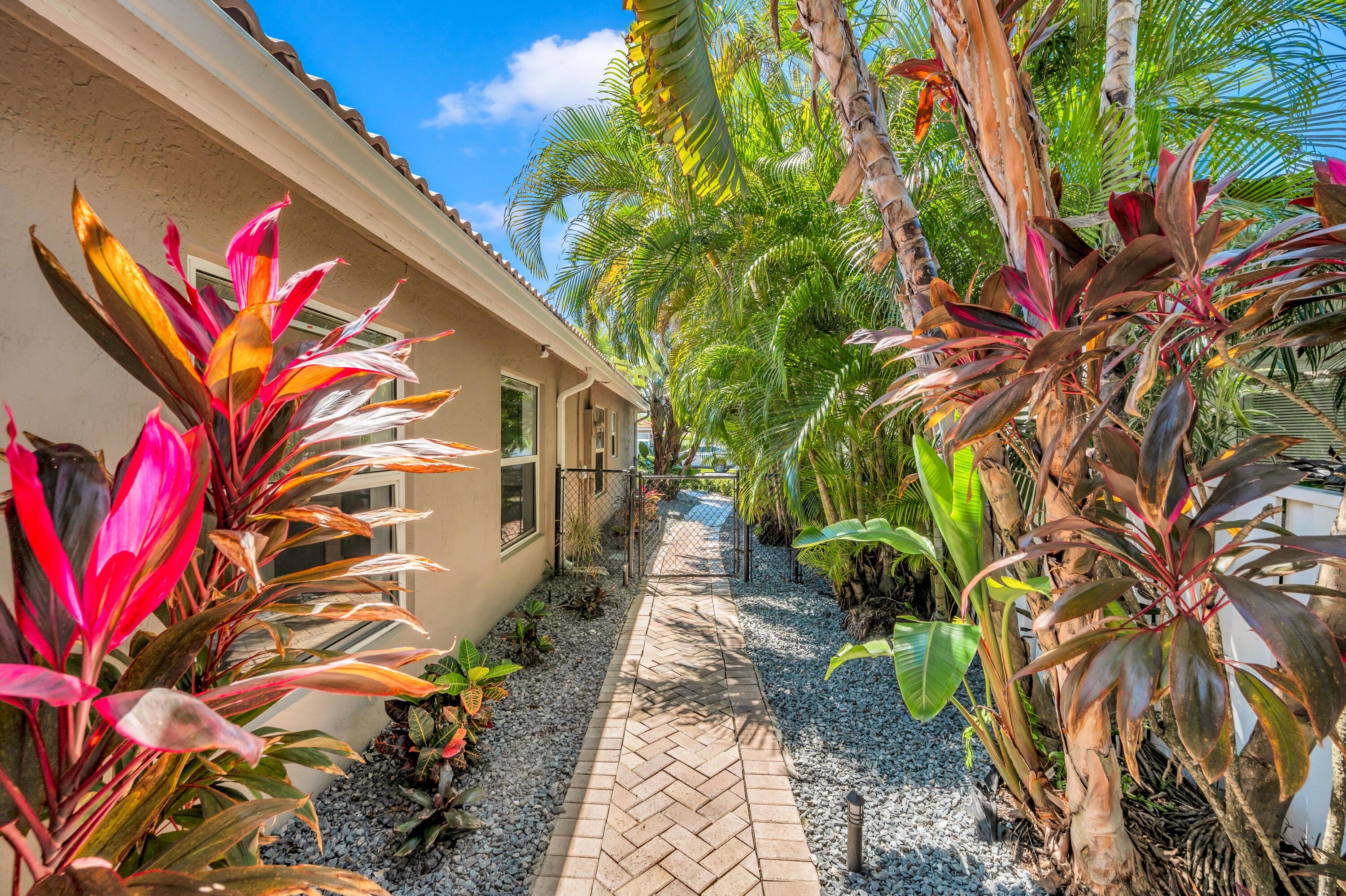 OAKWOOD HEIGHTS - Residential