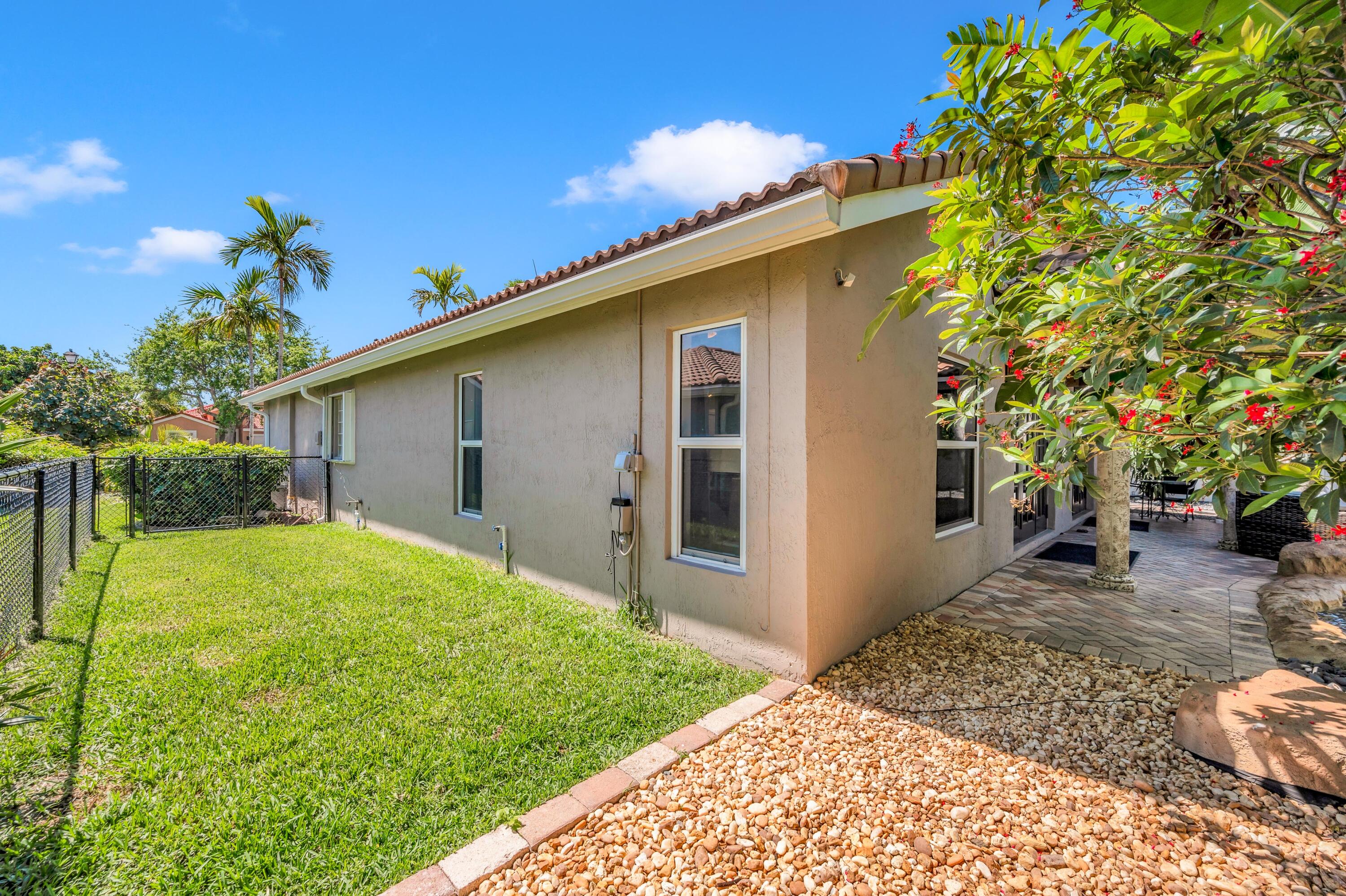 OAKWOOD HEIGHTS - Residential