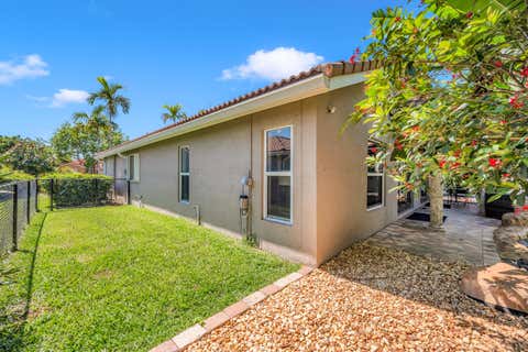 Tiny photo for 1973 NW 45th Street, Oakland Park, FL 33309 (MLS # B26007727)