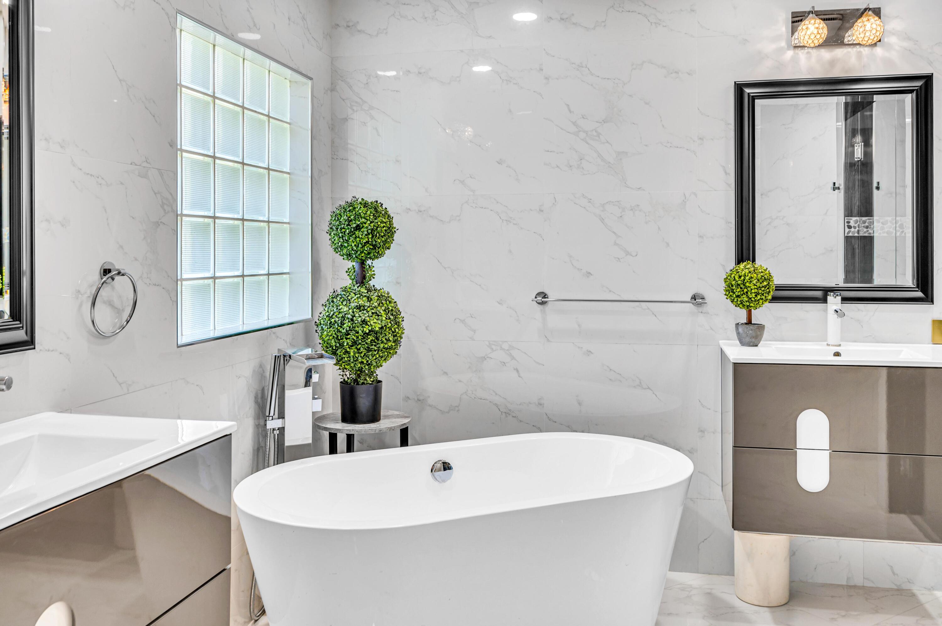 OAKWOOD HEIGHTS - Residential