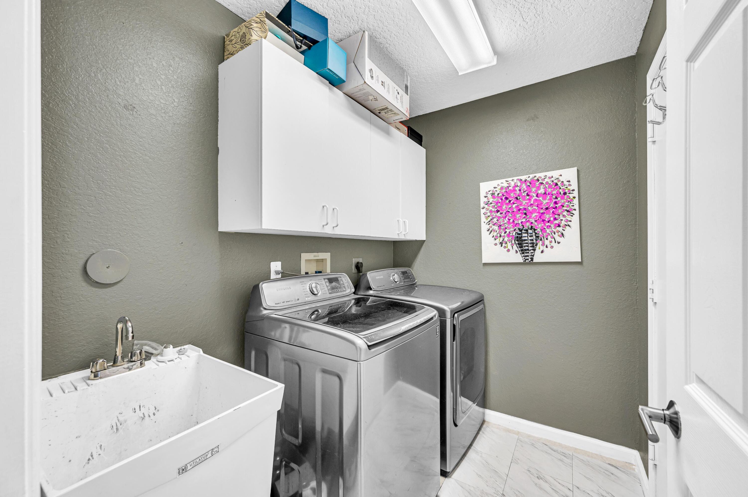 OAKWOOD HEIGHTS - Residential